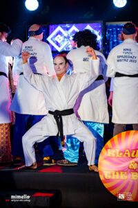 Mimello Franek Kimono Karate Mistrz Mim Aktor animacje na scenie event firmowy King Bruce Lee