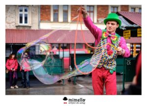 Klaun Żongler Mimello na warsztatach Fuji – Kraków Clown